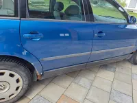 Usata VW Passat 101 CV (74 kW) 1999 Blu Station wagon