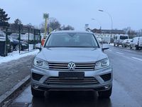 Gebraucht VW Touareg Edition 262 PS (192 kW) 2017 Silber SUV