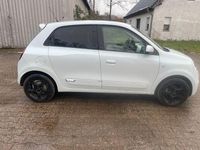 Gebraucht Renault Twingo Vibes 60 kW (82 PS) 2021 Weiß Kleinwagen