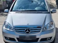 Gebraucht Mercedes A180 109 PS (80 kW) 2011 Silber Kleinwagen