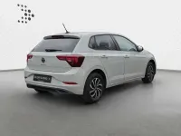Gebraucht VW Polo Life 80 PS (58 kW) 2022 Grau Limousine