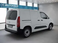 Gebraucht Opel Combo Edition 102 PS (75 kW) 2022 Weiß Van / Kleinbus