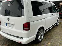 Gebraucht VW Multivan Edition 180 PS (132 kW) 2012 Weiß Van