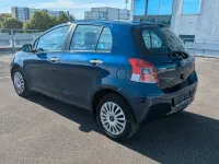 Gebraucht Toyota Yaris Life 90 PS (66 kW) 2011 Blau Kleinwagen