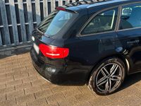 Gebraucht Audi A4 150 PS (110 kW) 2015 Schwarz Kombi