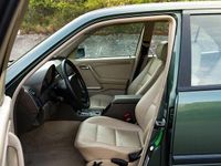 Gebraucht Mercedes 220 150 PS (110 kW) 1995 Grün Limousine