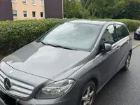 Gebraucht Mercedes A180 109 PS (80 kW) 2013 Grau Kleinwagen
