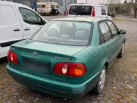 Gebraucht Toyota Corolla 86 PS (63 kW) 2000 Grün Limousine