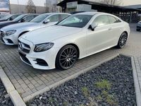 Gebraucht Mercedes E300 245 PS (180 kW) 2019 Weiß Coupé