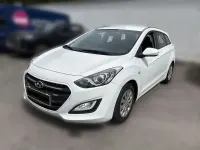Gebraucht Hyundai i30 Classic 110 PS (80 kW) 2015 Polar white Kombi
