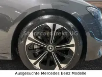 Gebraucht Mercedes E300 Avantgarde 313 PS (230 kW) 2025 Weiß Limousine