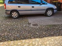 Gebraucht Opel Zafira 125 PS (91 kW) 2001 Silber Van / Kleinbus