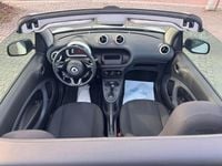 Gebraucht Smart ForTwo Cabrio 71 PS (52 kW) 2019 Weiß Cabrio