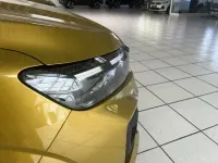 Neu Dacia Sandero Comfort 101 PS (74 kW) 2025 Amber yellow Limousine