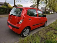 Gebraucht Hyundai i10 69 PS (50 kW) 2010 Rot Kleinwagen