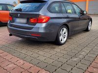 Gebraucht BMW 320 Sport Line 184 PS (135 kW) 2013 Grau Kombi