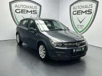 Używany Opel Astra Cosmo 101 KM (74 kW) 2006 Szary Sedan/Limuzyna