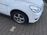 Gebraucht Mercedes B180 109 PS (80 kW) 2008 Weiß Van / Kleinbus
