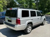 Gebraucht Jeep Commander Limited 326 PS (239 kW) 2010 Silber SUV