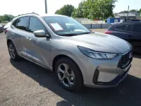 Neu Ford Kuga ST-Line 186 PS (136 kW) 2026 Solarsilber SUV