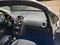 Gebraucht Opel Corsa 80 PS (58 kW) 2009 Weiß Kleinwagen