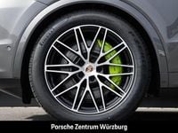 Gebraucht Porsche Cayenne 470 PS (345 kW) 2025 Grau SUV