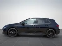 Gebraucht VW Golf VIII R-line 150 PS (110 kW) 2024 Grenadillschwarz metallic Limousine