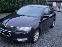 Gebraucht Skoda Rapid 105 PS (77 kW) 2014 Schwarz Kleinwagen