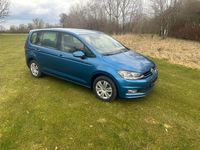 Gebraucht VW Touran Comfortline 116 PS (85 kW) 2016 Blaumetallic Van / Kleinbus