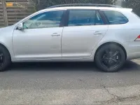 Gebraucht VW Golf VI 105 PS (77 kW) 2010 Silber Kleinwagen