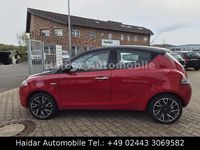 Gebraucht Lancia Ypsilon Silver 69 PS (50 kW) 2011 Rot Kleinwagen