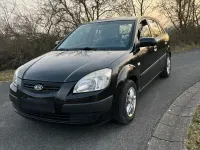 Gebraucht Kia Rio 97 PS (71 kW) 2005 Schwarz Kleinwagen