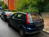 Gebraucht Ford Fiesta 69 PS (50 kW) 2004 Blau Kleinwagen