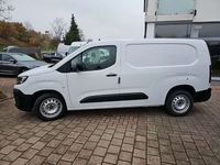 Gebraucht Opel Combo 131 PS (96 kW) 2024 Lackierung weiss icy/typ ausse Van / Kleinbus
