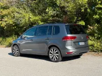 Gebraucht VW Touran R-line 116 PS (85 kW) 2019 Grau Van / Kleinbus