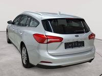 Gebraucht Ford Focus Cool & Connect 100 PS (73 kW) 2021 Polarsilber metallic Kombi