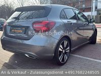 Gebraucht Mercedes A180 109 PS (80 kW) 2016 Grau Limousine