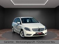 Gebraucht Mercedes B180 122 PS (89 kW) 2013 Weiß Van / Kleinbus