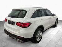 Gebraucht Mercedes GLC220 194 PS (142 kW) 2022 Polarweiss SUV