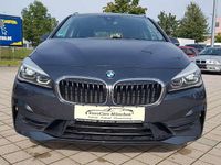 Gebraucht BMW 218 Advantage 150 PS (110 kW) 2018 Mineralgrau Van / Kleinbus