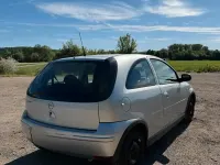 Gebraucht Opel Corsa 60 PS (44 kW) 2005 Silber Kleinwagen