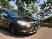 Gebraucht Ford Focus 100 PS (73 kW) 2011 Schwarz Kombi