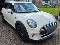Second-hand Mini ONE 102 CP (75 kW) 2015 Alb Hatchback
