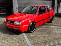 Gebraucht VW Golf III 90 PS (66 kW) 1996 Rot Kleinwagen