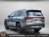 Gebraucht Lexus LX600 413 PS (303 kW) 2023 Grau SUV
