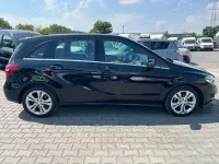 Gebraucht Mercedes B180 122 PS (89 kW) 2016 Schwarz Kleinwagen
