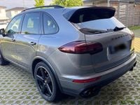 Gebraucht Porsche Cayenne S 385 PS (283 kW) 2016 Grau SUV