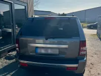 Usata Jeep Cherokee 218 CV (160 kW) 2009 Grigio SUV