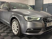 Gebraucht Audi A3 Attraction 150 PS (110 kW) 2013 Grau Limousine