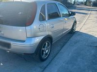 Usata Opel Corsa 75 CV (55 kW) 2004 Argento Utilitaria